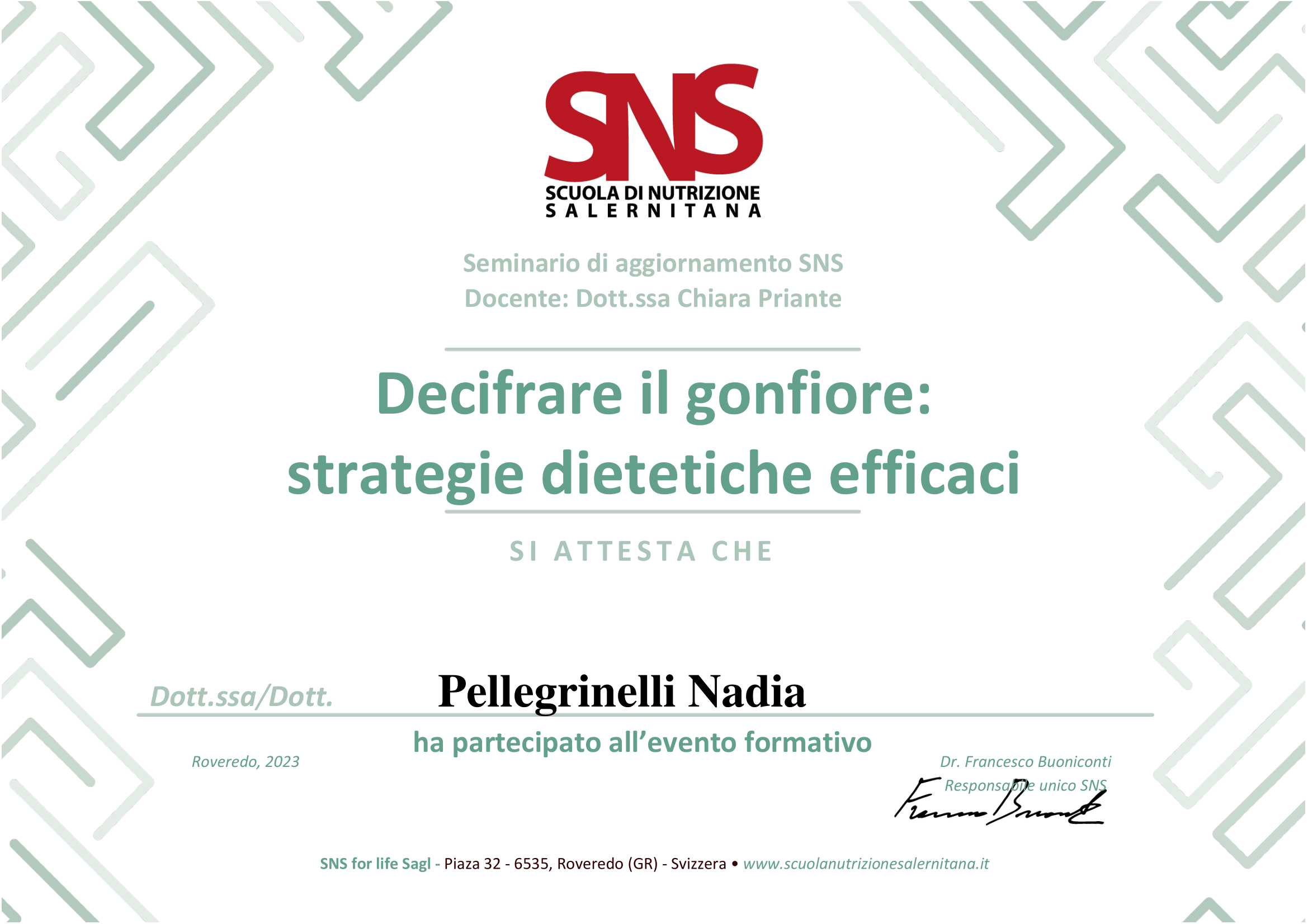 Immagini di tutti i prestigiosi certificati ottenuti da Nadia Pellegrinelli in Ambito nutrizionistico e Sportivo